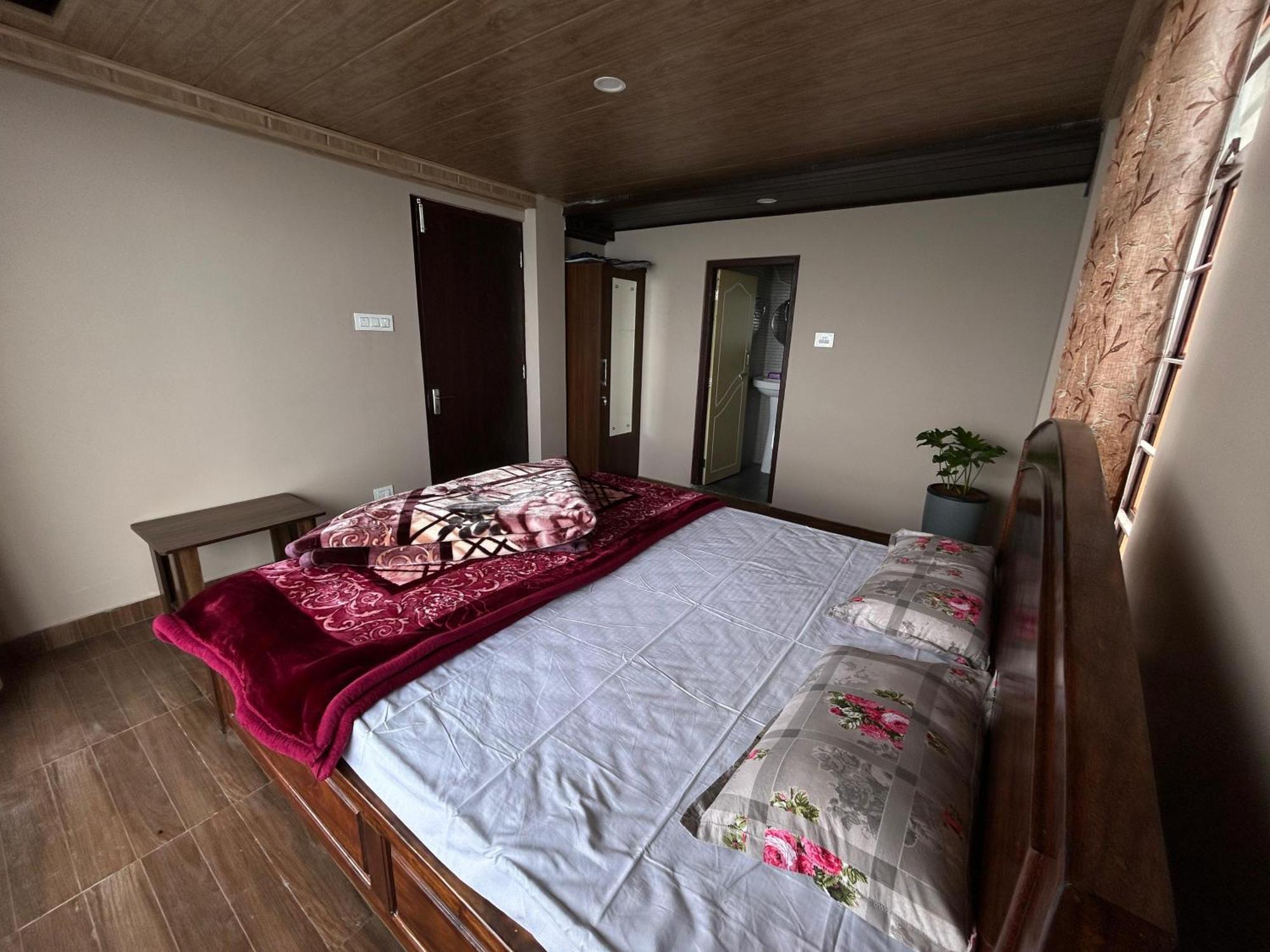 Swabhumi Homestay Kurseong エクステリア 写真