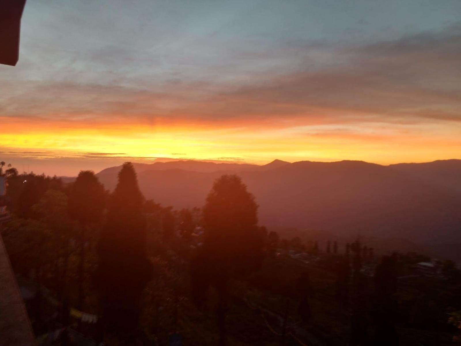Swabhumi Homestay Kurseong エクステリア 写真