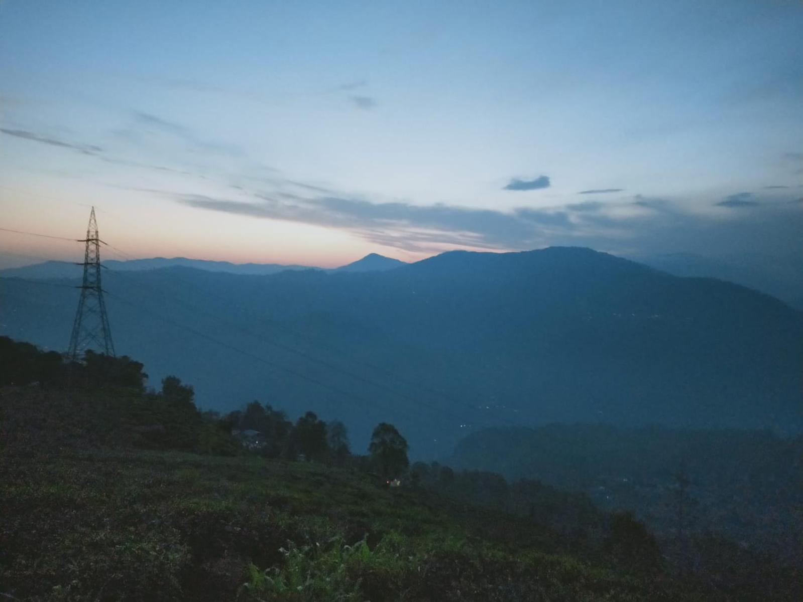 Swabhumi Homestay Kurseong エクステリア 写真